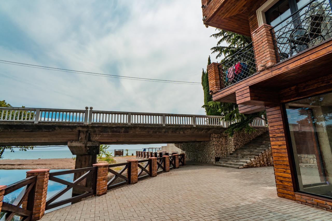 Afon Resort Hotel New Athos Exterior photo