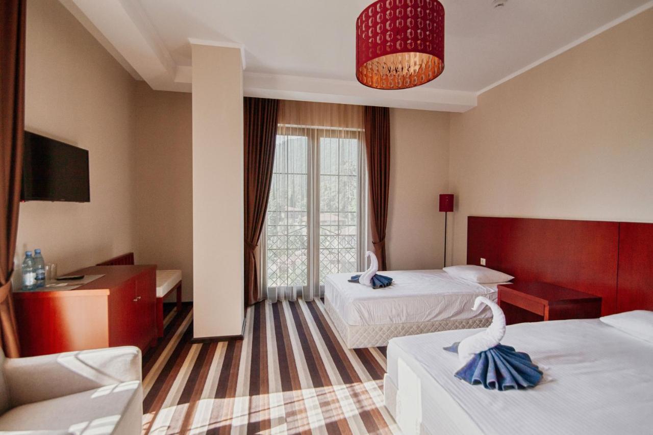 Afon Resort Hotel New Athos Exterior photo
